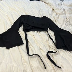 Black cross cropped shirt- long sleeve